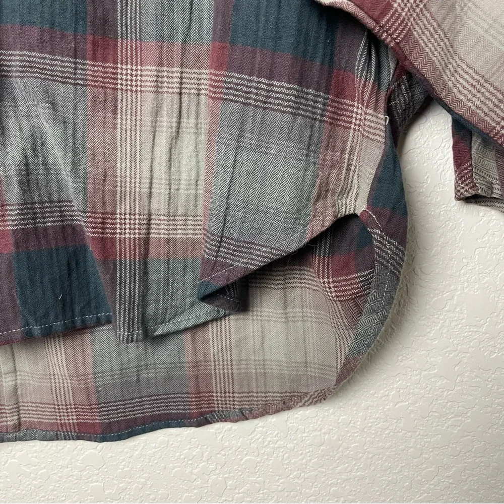 BNWT! LOVESTITCH Gray and Burgundy Plaid Women's Top Size L - Picture 5 of 8